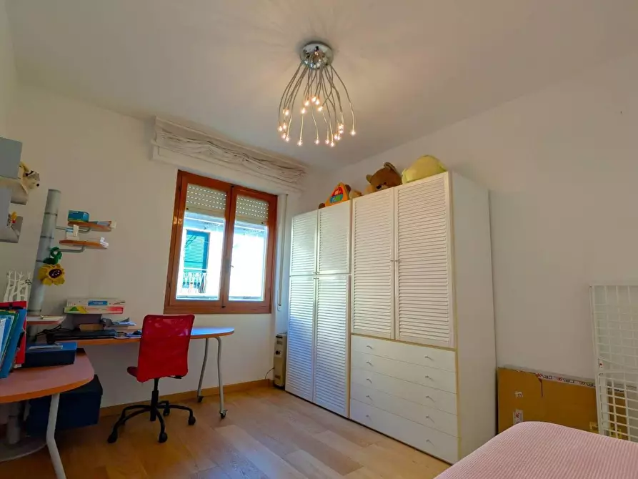 Immagine 9 di Appartamento in vendita  a Pontedera