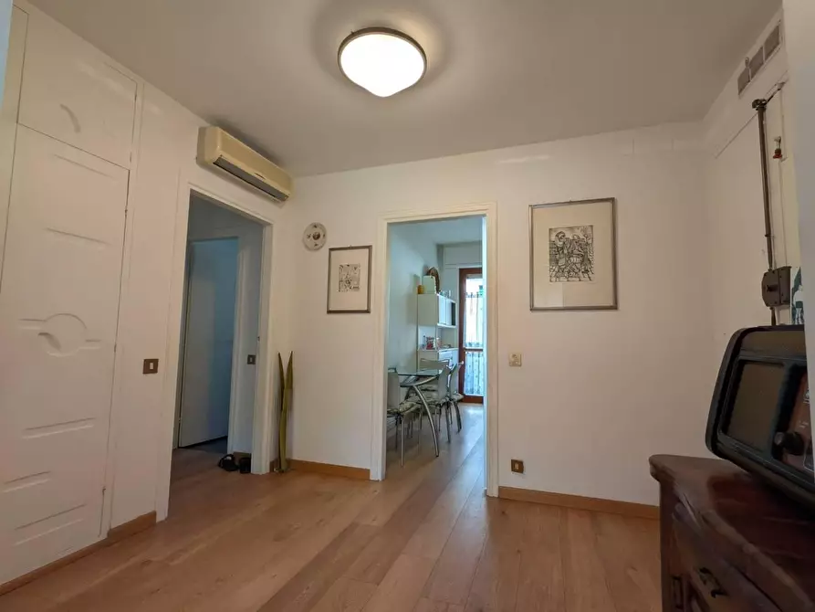 Immagine 2 di Appartamento in vendita  a Pontedera