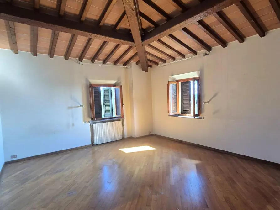 Immagine 9 di Villa in vendita  a Castelfiorentino