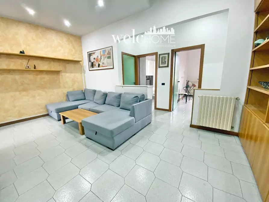 Immagine 2 di Appartamento in vendita  a Prato