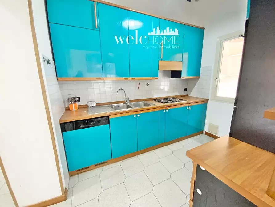 Immagine 6 di Appartamento in vendita  a Prato