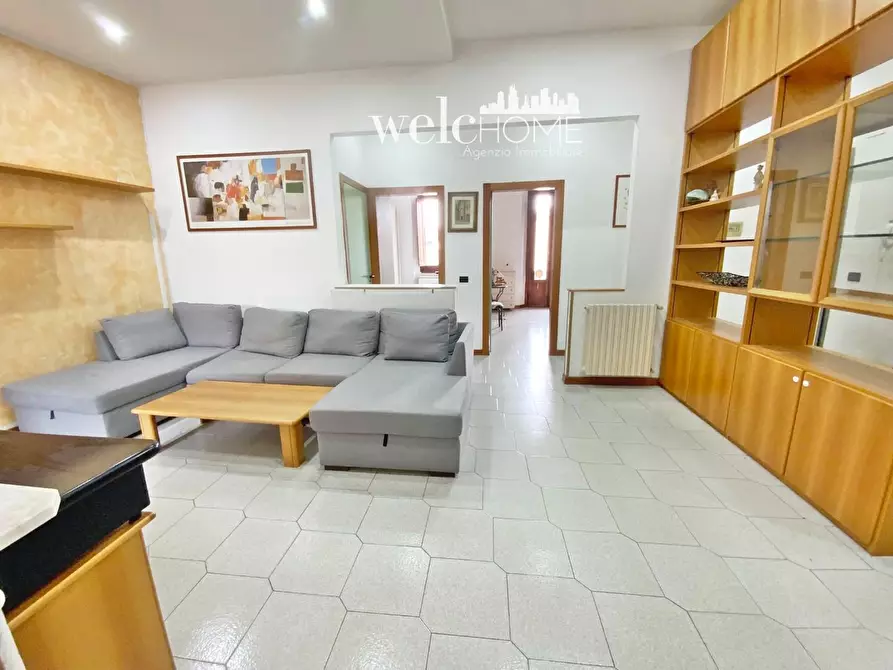 Immagine 3 di Appartamento in vendita  a Prato