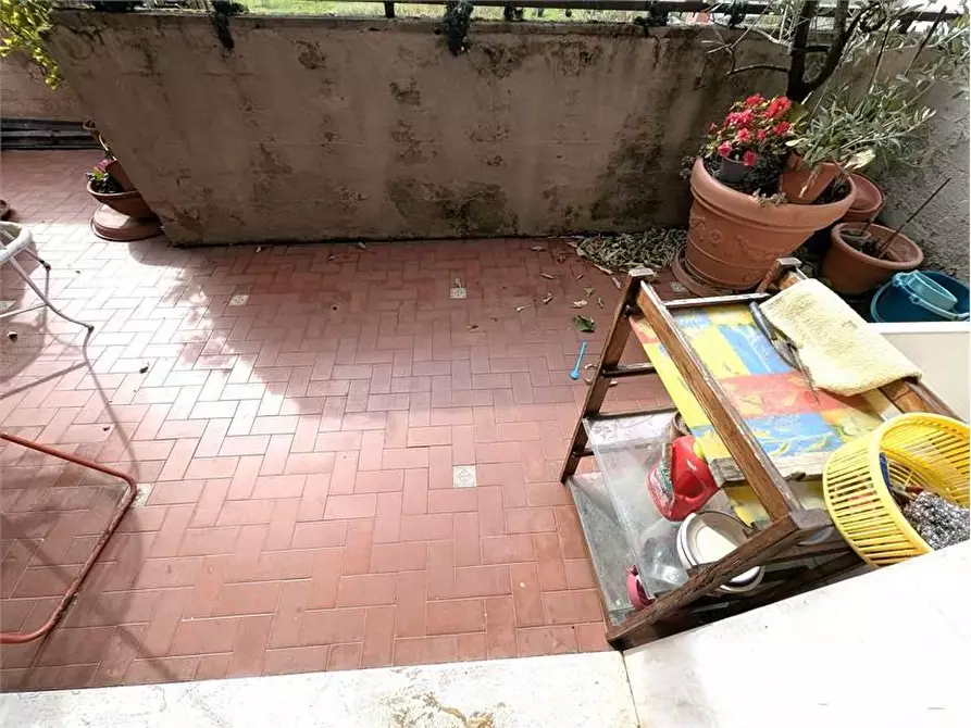 Immagine 13 di Appartamento in vendita  a Pistoia