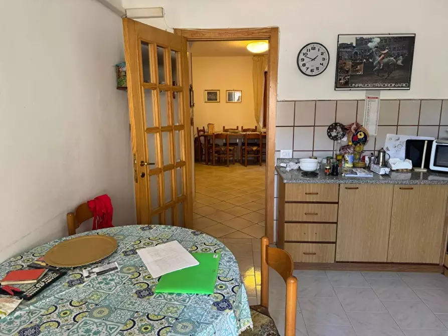 Immagine 3 di Appartamento in vendita  a Sovicille