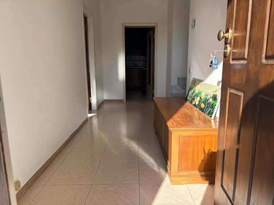 Immagine 3 di Villa in vendita  a Massa