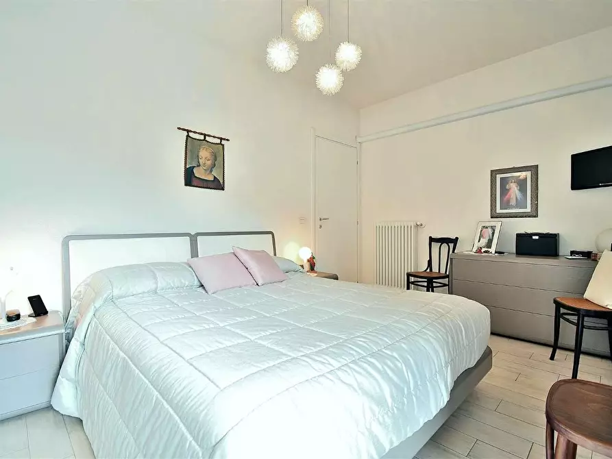 Immagine 5 di Appartamento in vendita  a Siena