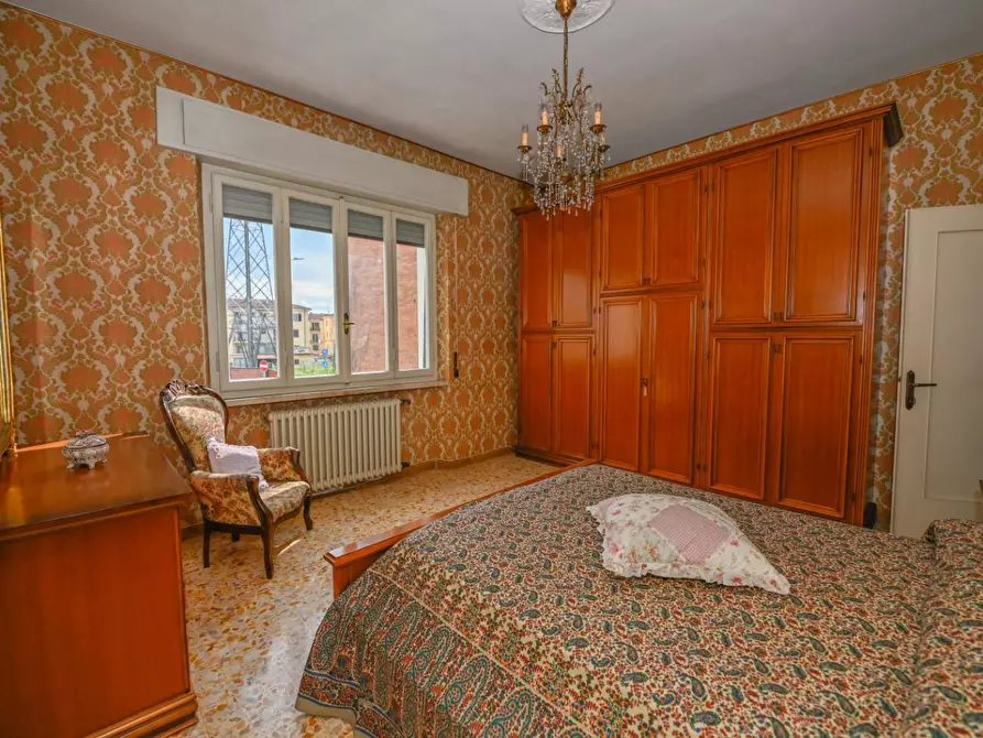 Immagine 19 di Casa indipendente in vendita  a Pisa