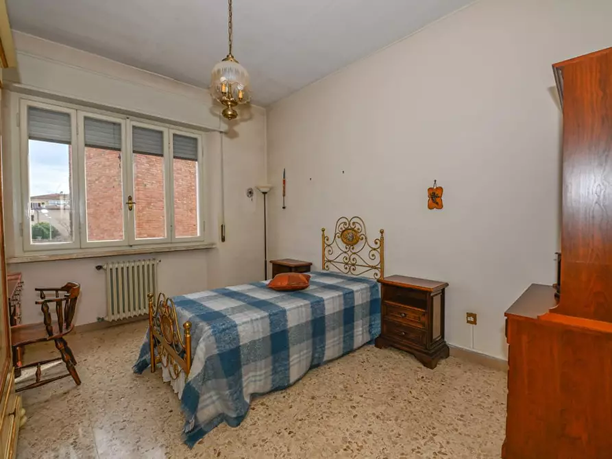 Immagine 23 di Casa indipendente in vendita  a Pisa