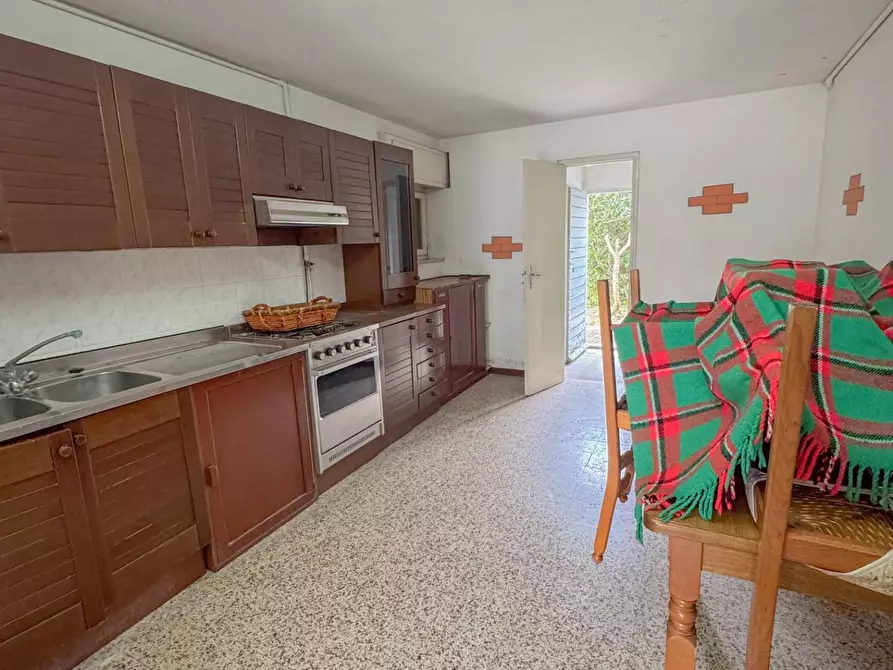 Immagine 37 di Casa indipendente in vendita  a Pisa