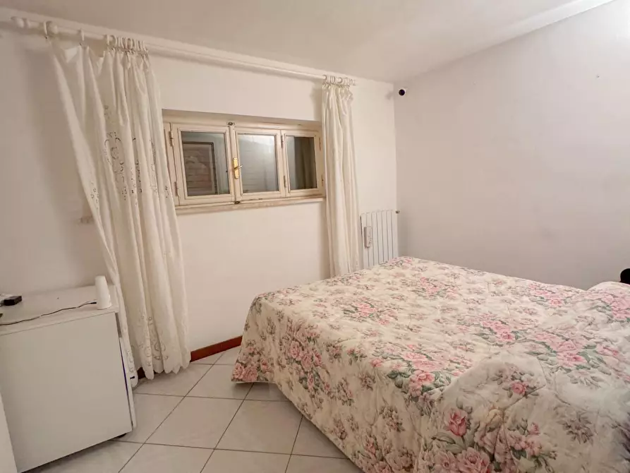 Immagine 41 di Casa indipendente in vendita  a Pisa