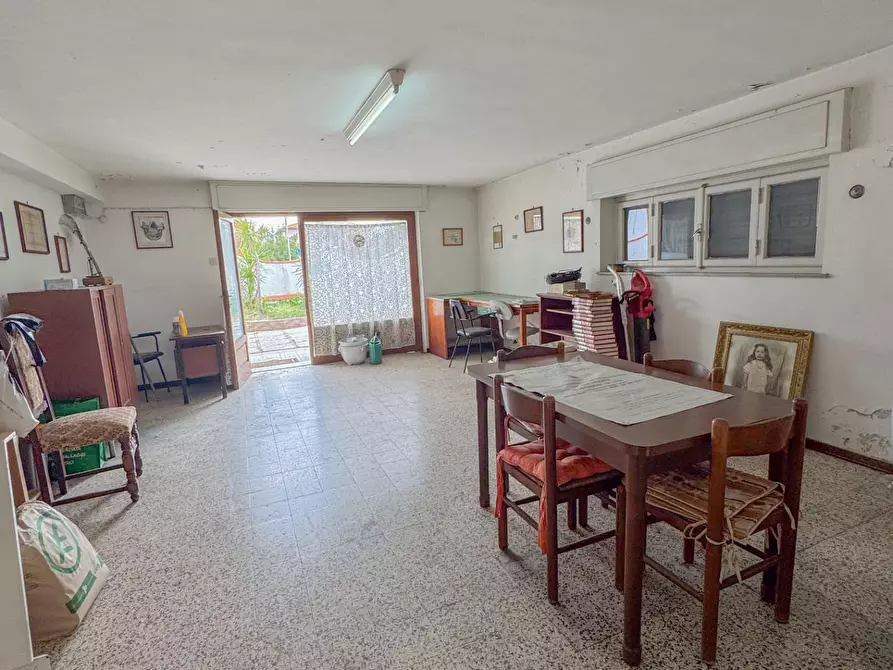 Immagine 38 di Casa indipendente in vendita  a Pisa