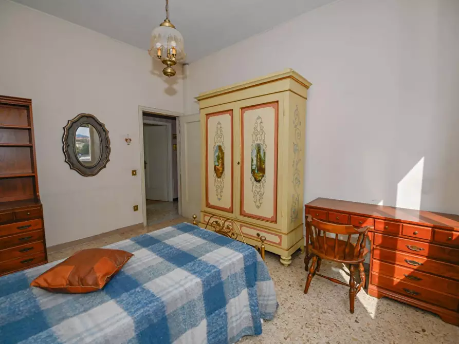 Immagine 24 di Casa indipendente in vendita  a Pisa