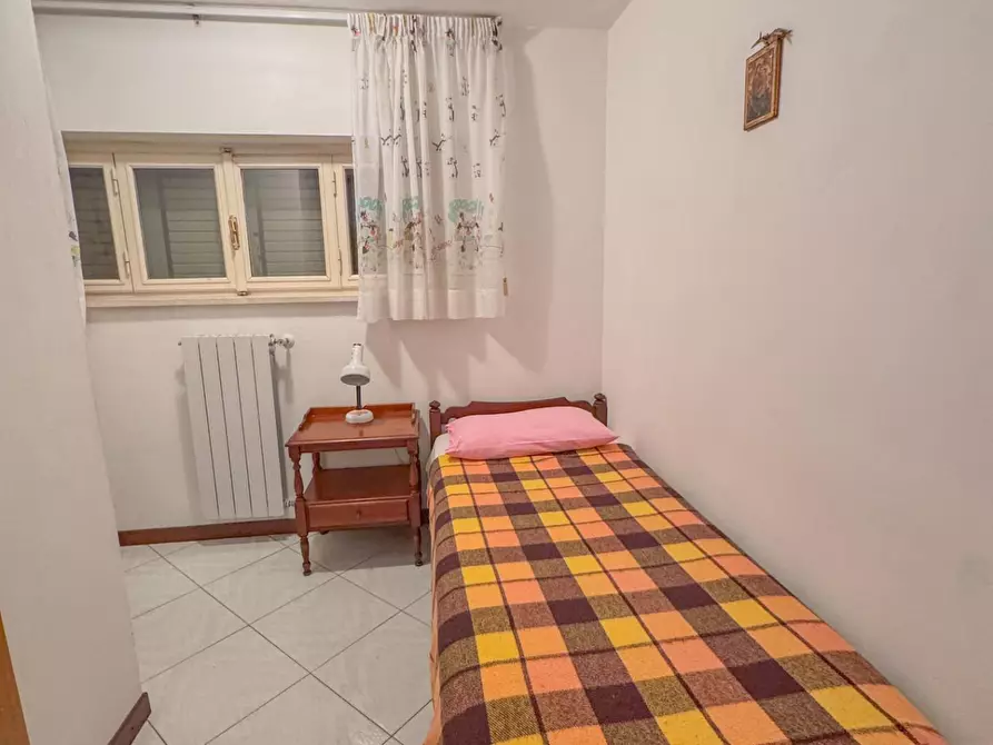 Immagine 42 di Casa indipendente in vendita  a Pisa