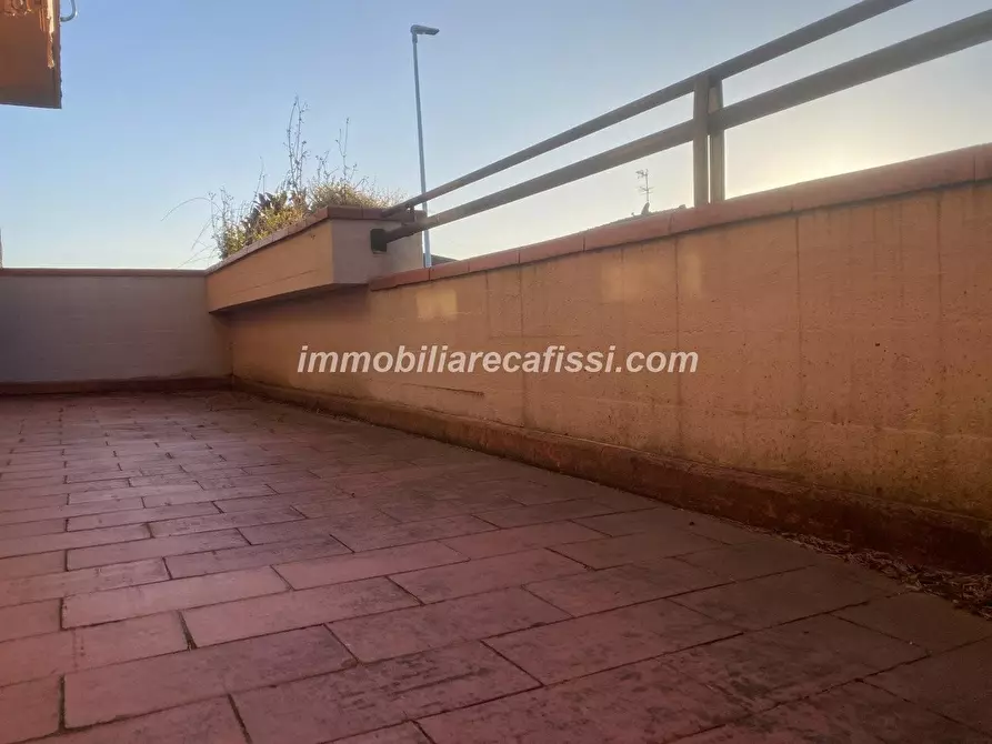 Immagine 27 di Palazzo in vendita  a Prato