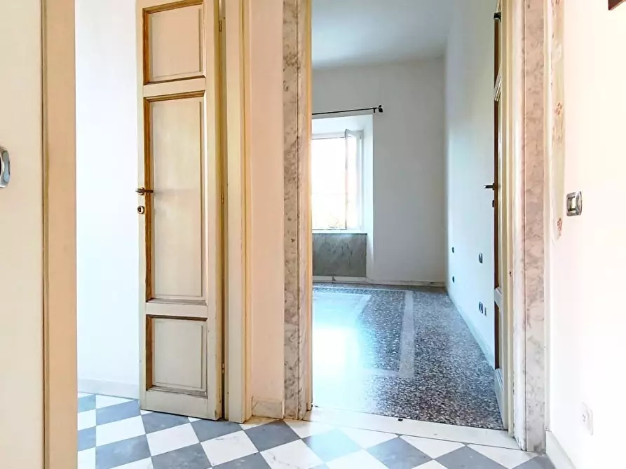 Immagine 20 di Appartamento in vendita  a Carrara