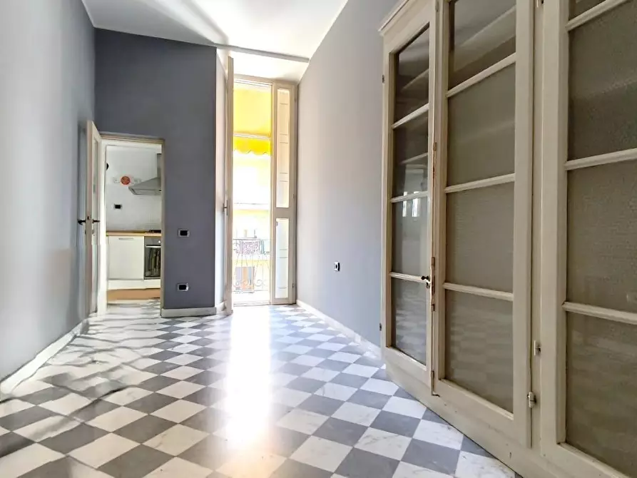 Immagine 6 di Appartamento in vendita  a Carrara