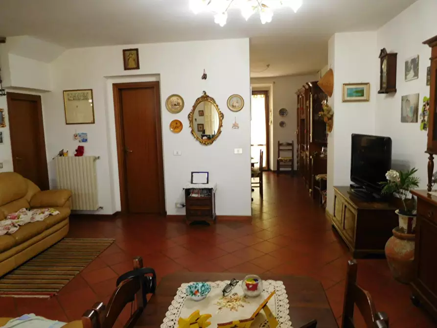 Immagine 3 di Villetta a schiera in vendita  a Calci