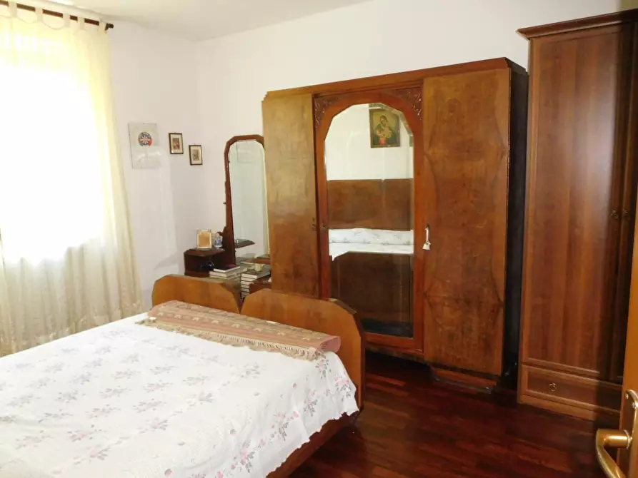 Immagine 12 di Villetta a schiera in vendita  a Calci