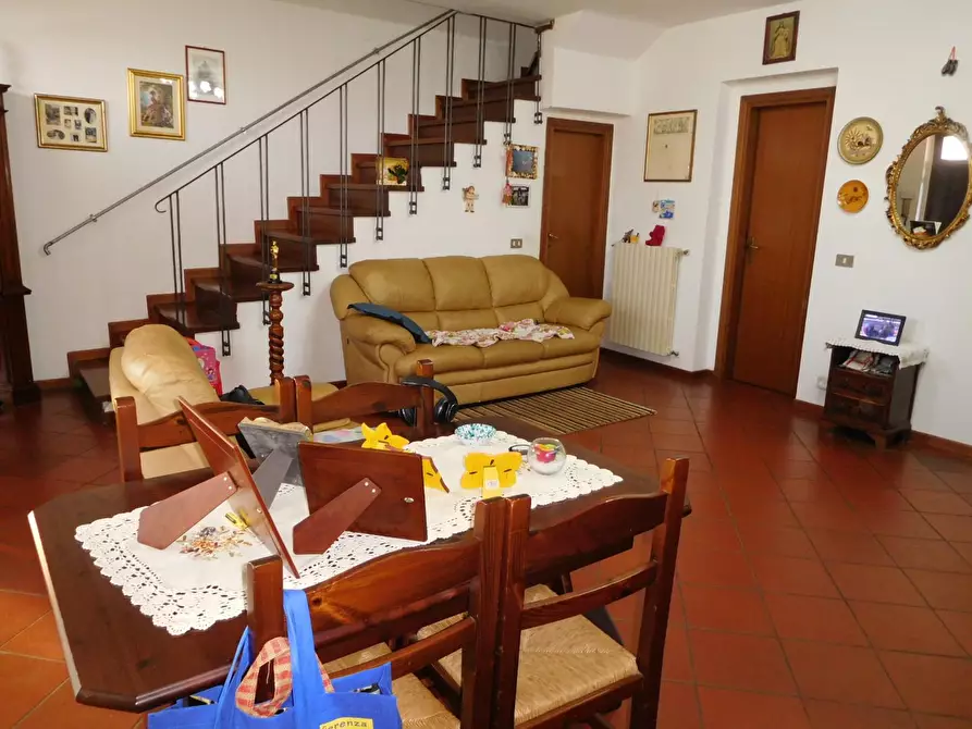 Immagine 1 di Villetta a schiera in vendita  a Calci