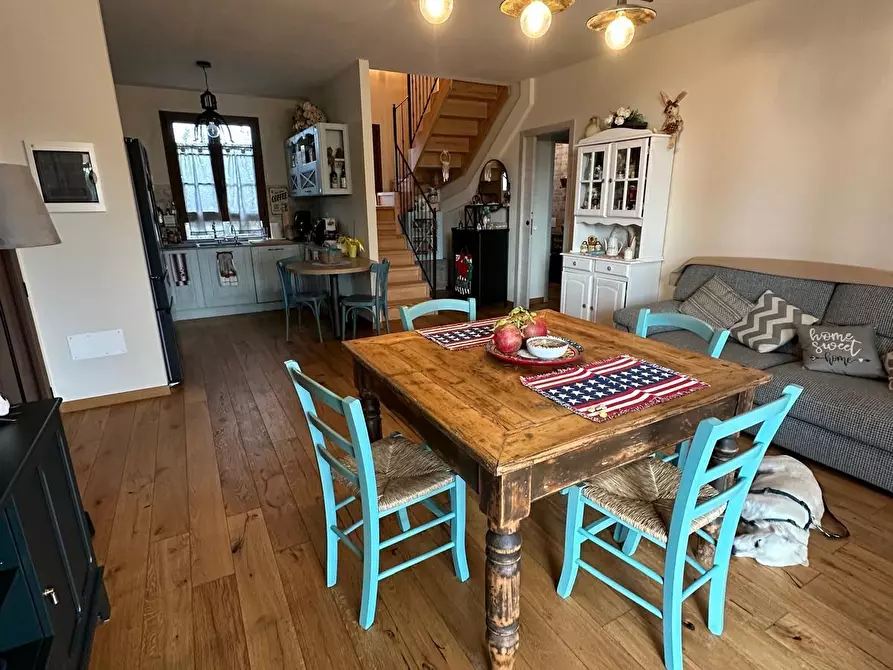 Immagine 7 di Casa semindipendente in vendita  a Campiglia Marittima