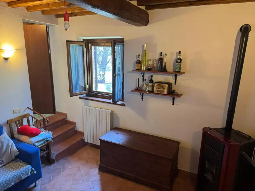 Immagine 8 di Deposito in vendita  a Gaiole In Chianti