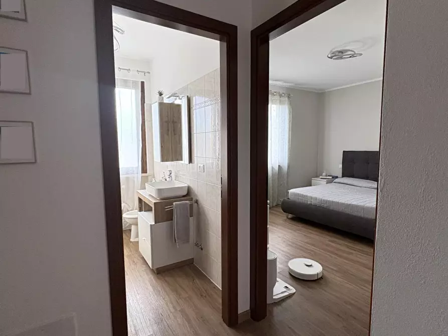 Immagine 6 di Appartamento in vendita  a Vecchiano