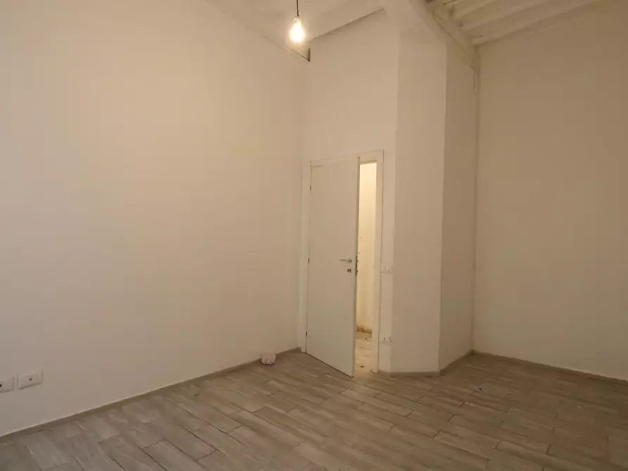 Immagine 10 di Appartamento in vendita  a Cascina