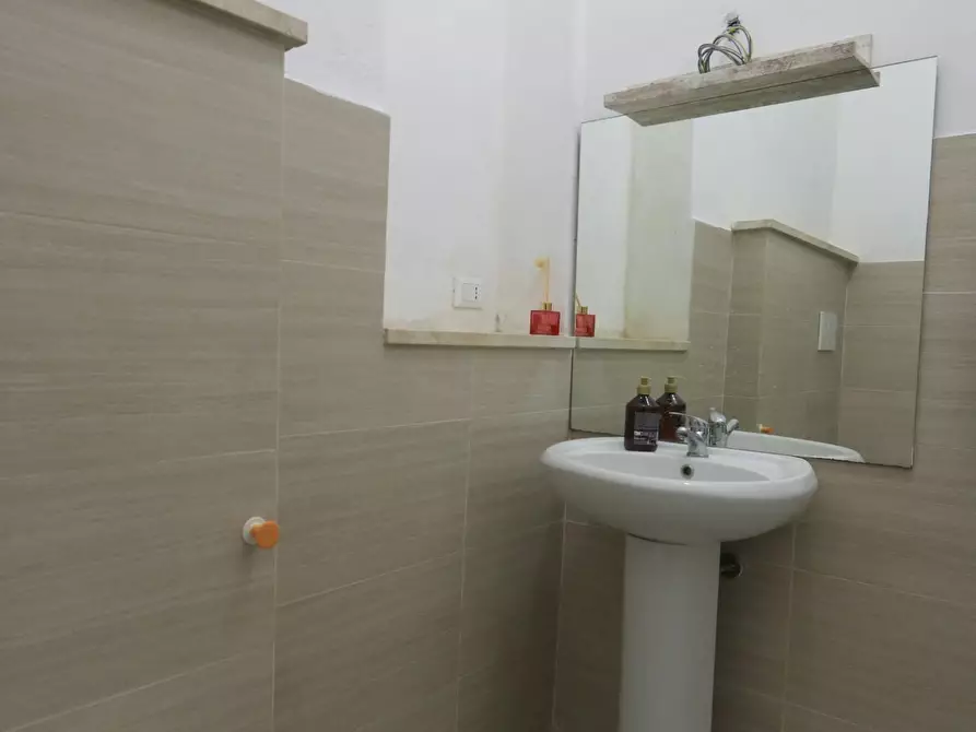 Immagine 18 di Appartamento in vendita  a Cascina