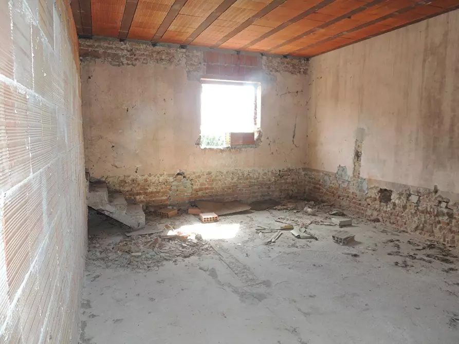 Immagine 16 di Rustico / casale in vendita  a Pieve Albignola
