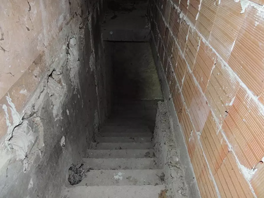 Immagine 21 di Rustico / casale in vendita  a Pieve Albignola