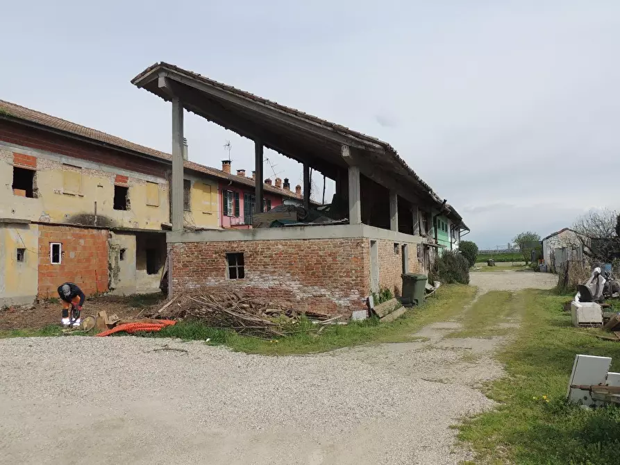 Immagine 10 di Rustico / casale in vendita  a Pieve Albignola