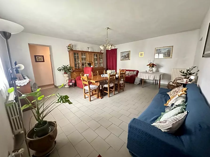 Immagine 1 di Villetta a schiera in vendita  a Montecarlo