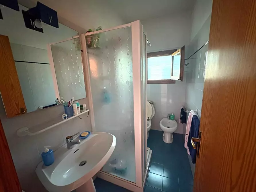 Immagine 17 di Villetta a schiera in vendita  a Massa