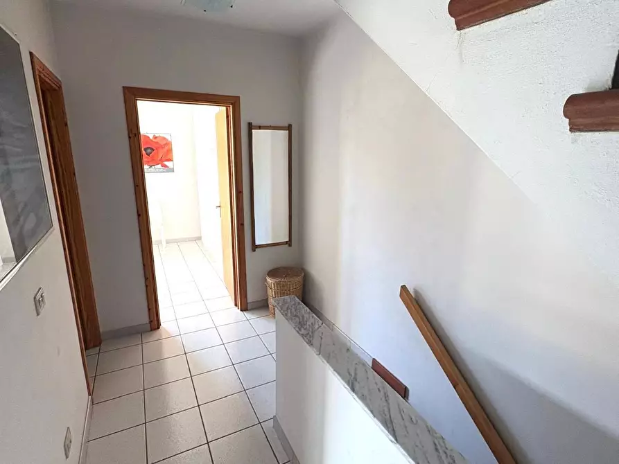 Immagine 12 di Villetta a schiera in vendita  a Massa