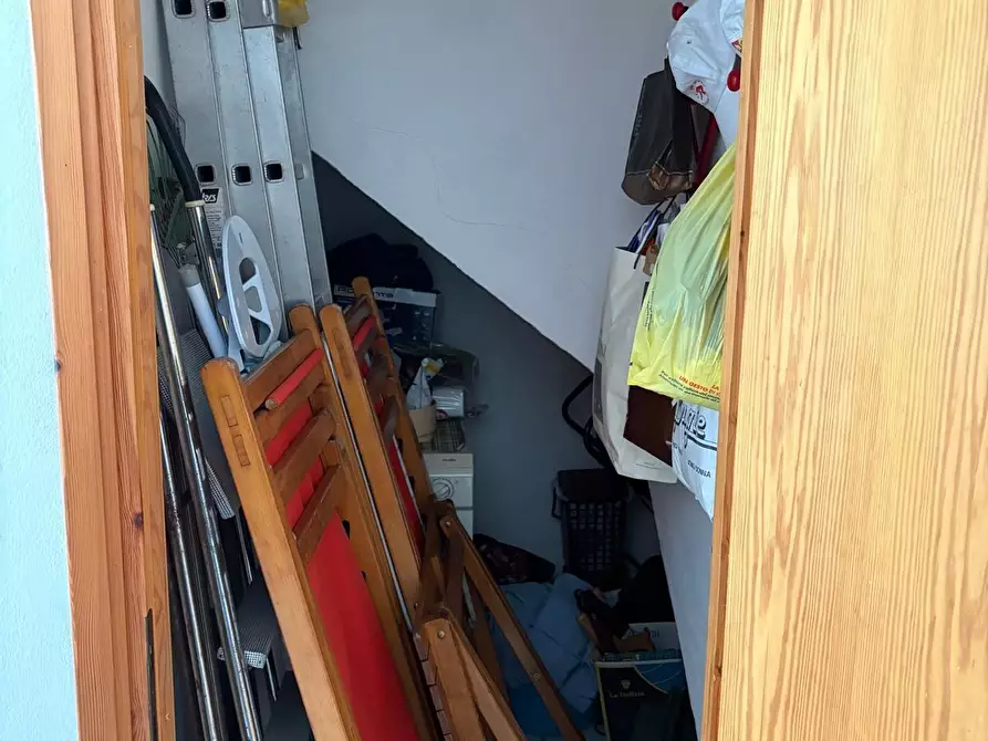 Immagine 10 di Villetta a schiera in vendita  a Massa