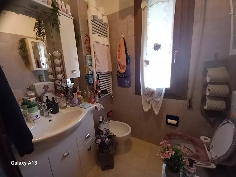 Immagine 19 di Appartamento in vendita  a Castelnuovo Magra