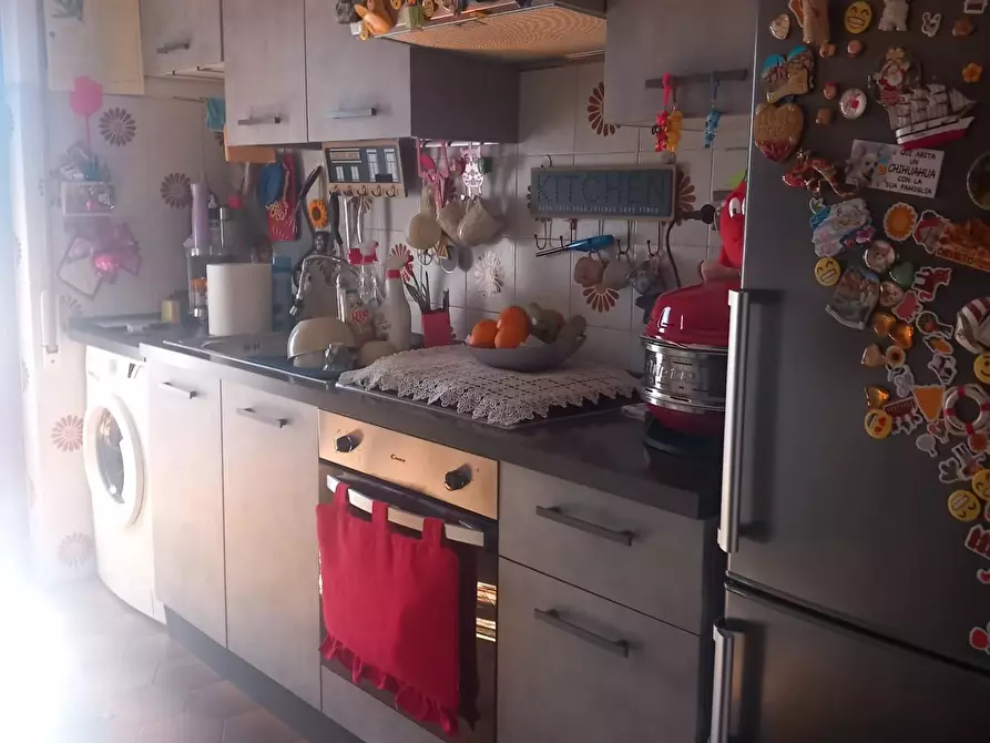 Immagine 11 di Appartamento in vendita  a Castelnuovo Magra