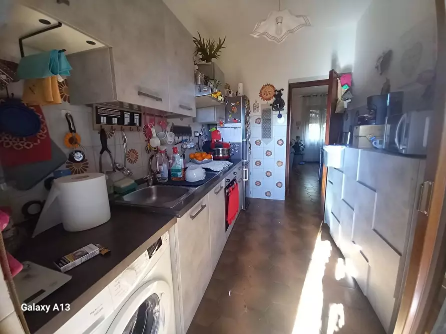 Immagine 14 di Appartamento in vendita  a Castelnuovo Magra