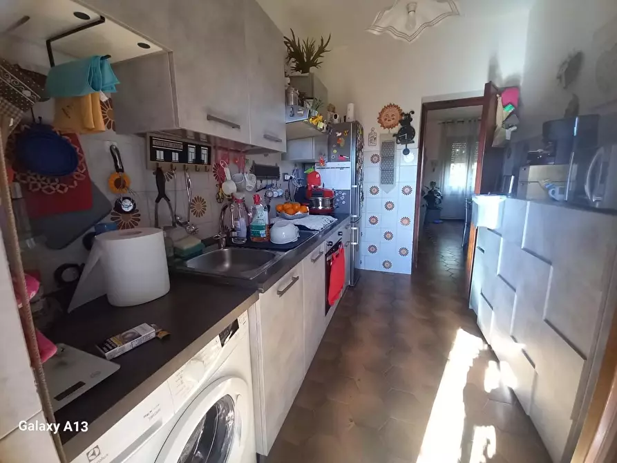 Immagine 10 di Appartamento in vendita  a Castelnuovo Magra