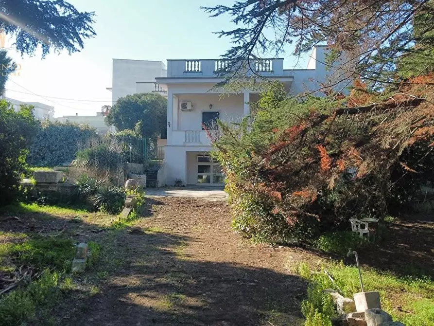Immagine 45 di Villa in vendita  a Castrignano Del Capo