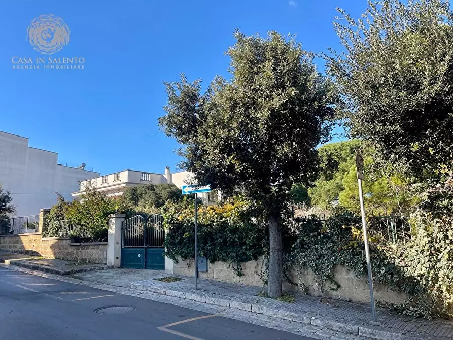 Immagine 44 di Villa in vendita  a Castrignano Del Capo