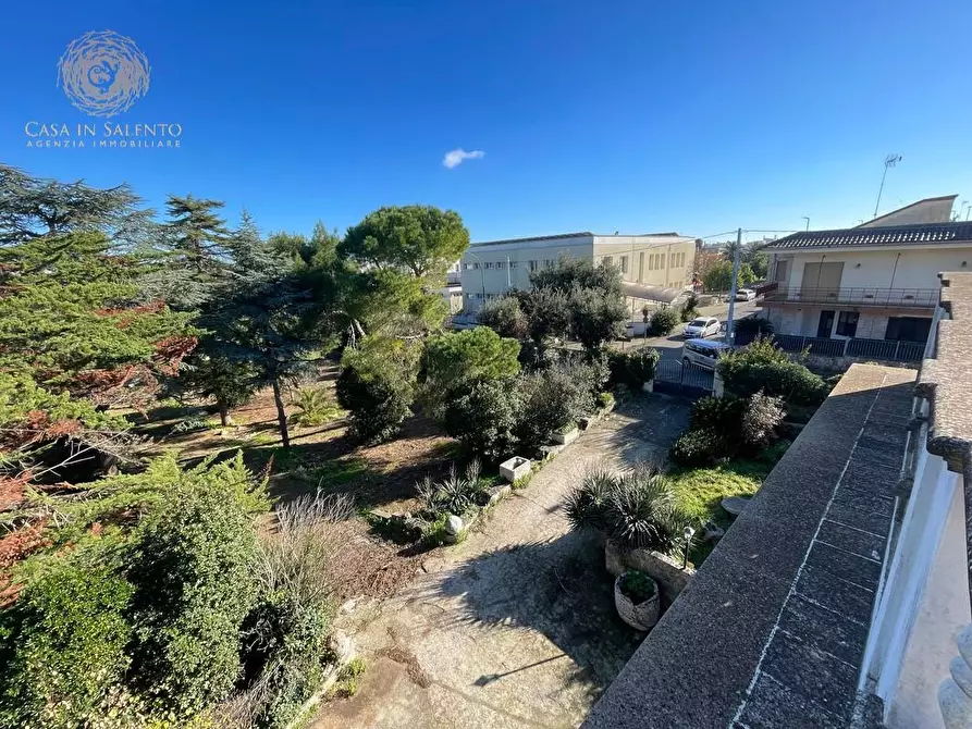 Immagine 31 di Villa in vendita  a Castrignano Del Capo