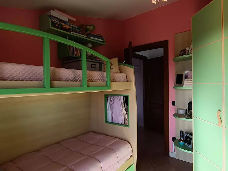 Immagine 25 di Villa in vendita  a Livorno