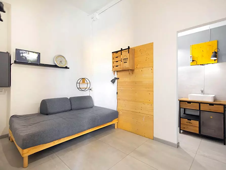 Immagine 16 di Magazzino in vendita  a Santa Croce Sull'arno