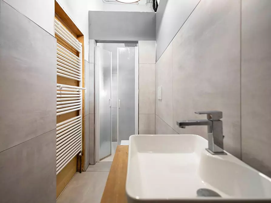 Immagine 20 di Magazzino in vendita  a Santa Croce Sull'arno