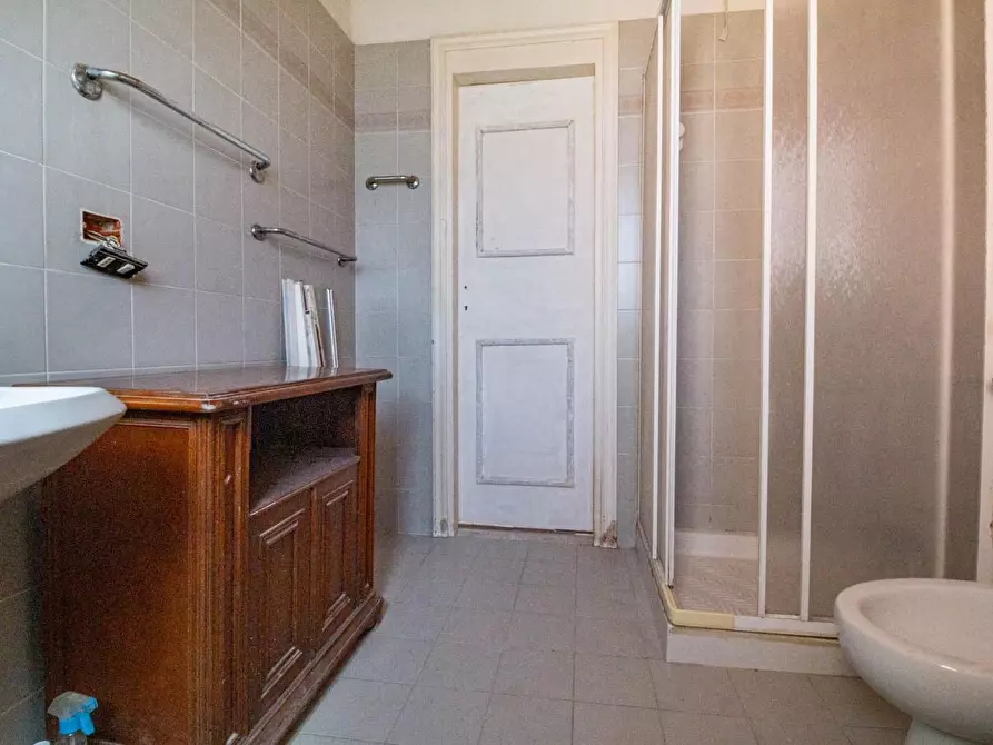 Immagine 31 di Casa indipendente in vendita  a San Giuliano Terme