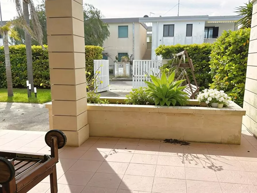 Immagine 14 di Casa indipendente in vendita  a Lecce