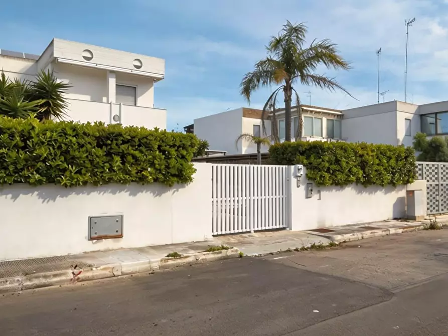 Immagine 20 di Casa indipendente in vendita  a Lecce