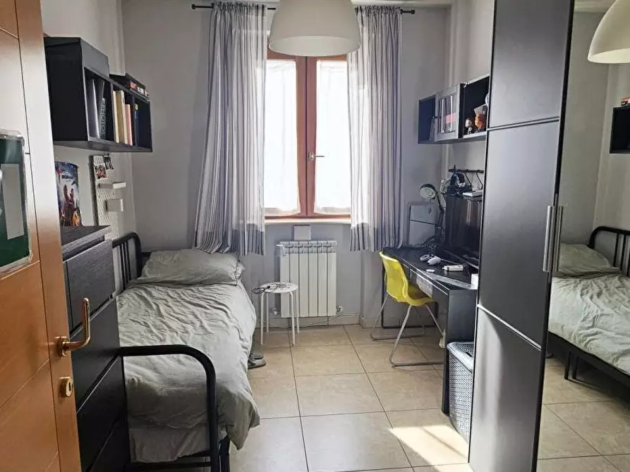 Immagine 11 di Appartamento in affitto  a Siena