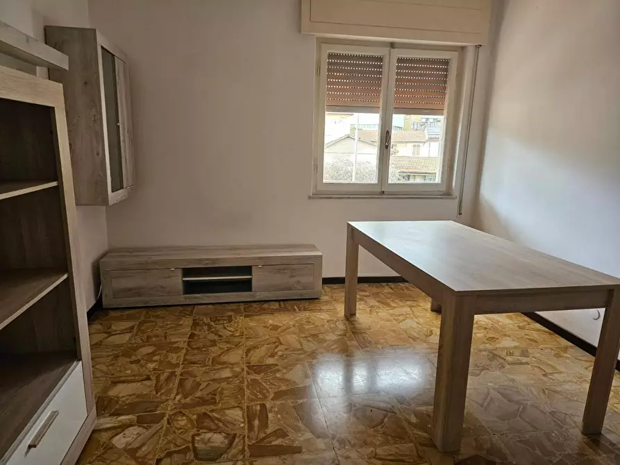 Immagine 7 di Casa indipendente in affitto  a Carrara